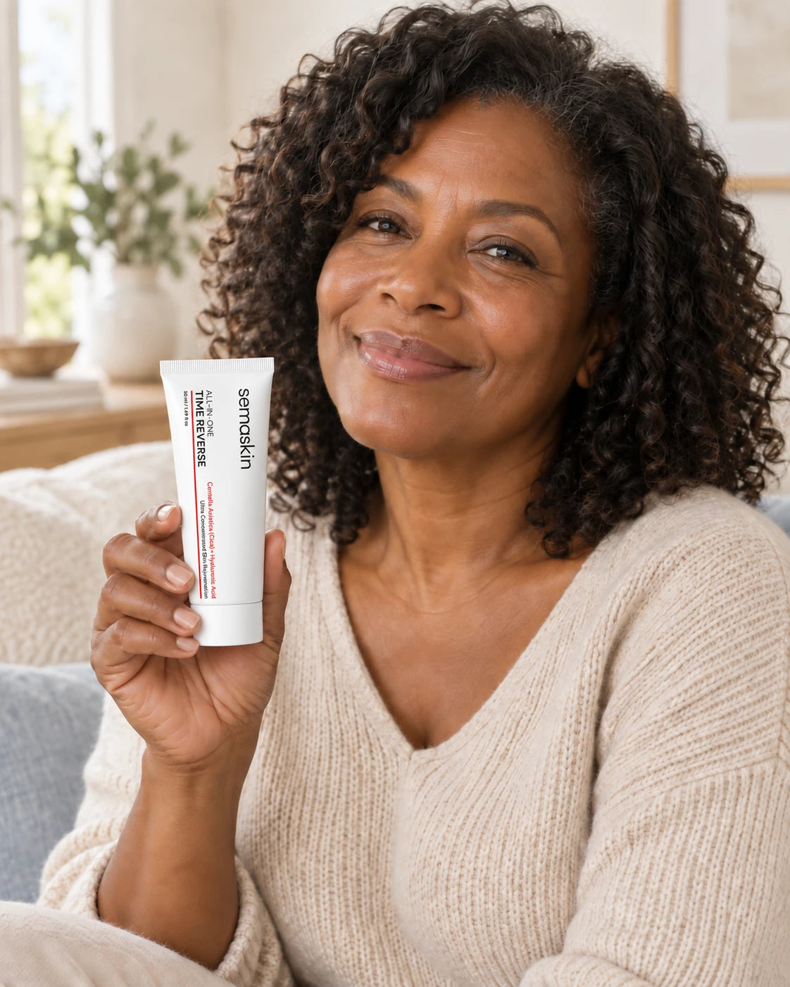 Semaskin Time Reverse skincare lifestyle portrait 2